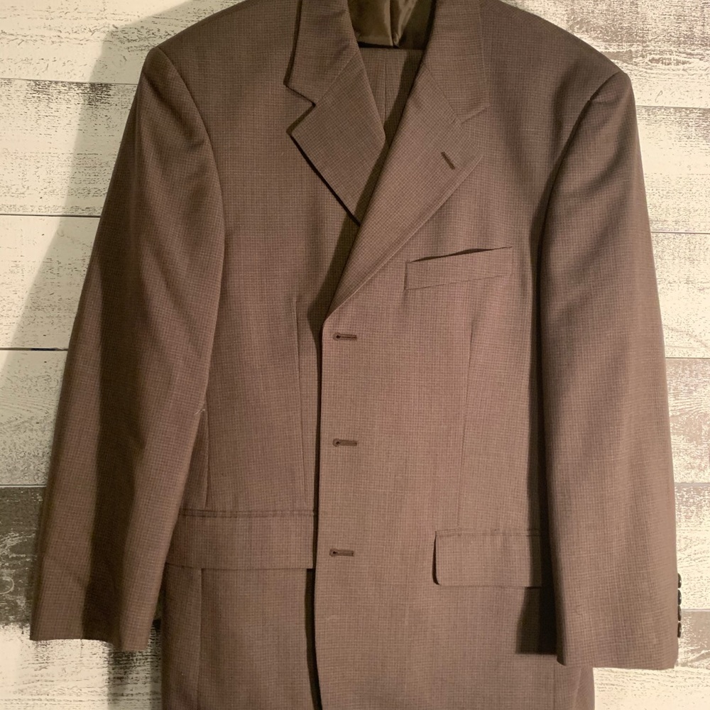 Single breasted 2-piece suit